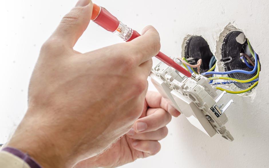  électricien urgence Paris 6