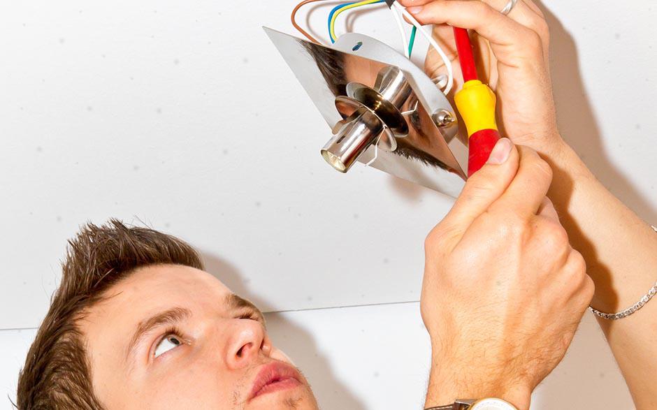  électricien urgence Paris 6